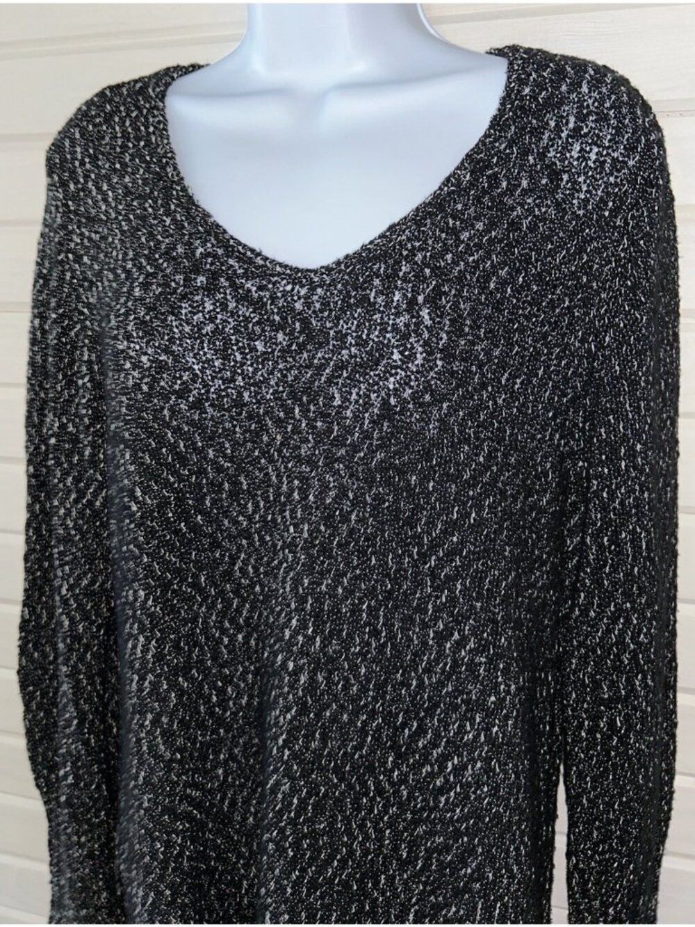 J Jill Sz LARGE Scoop Neck Cotton Blend Sweater Tunic Black White Marled EUC